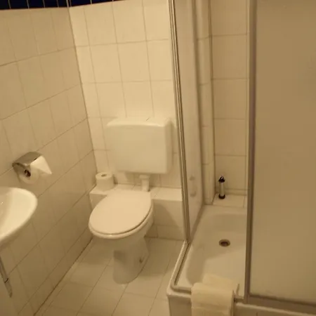 Hotel-pension Dorma ホテル
